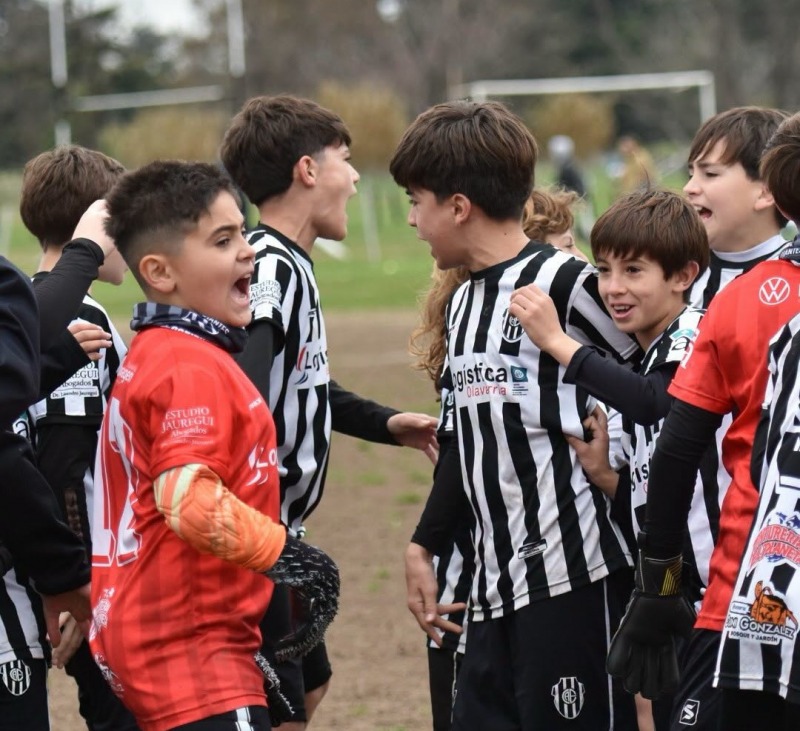 Embajadores y Piazza, campeones de la Copa de Invierno CAE